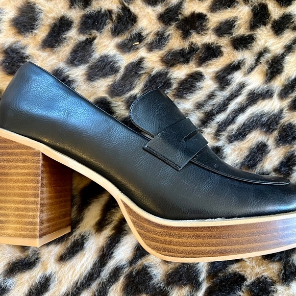 Oasis Society Hannah Shoe, Blk - Picture 8 of 14